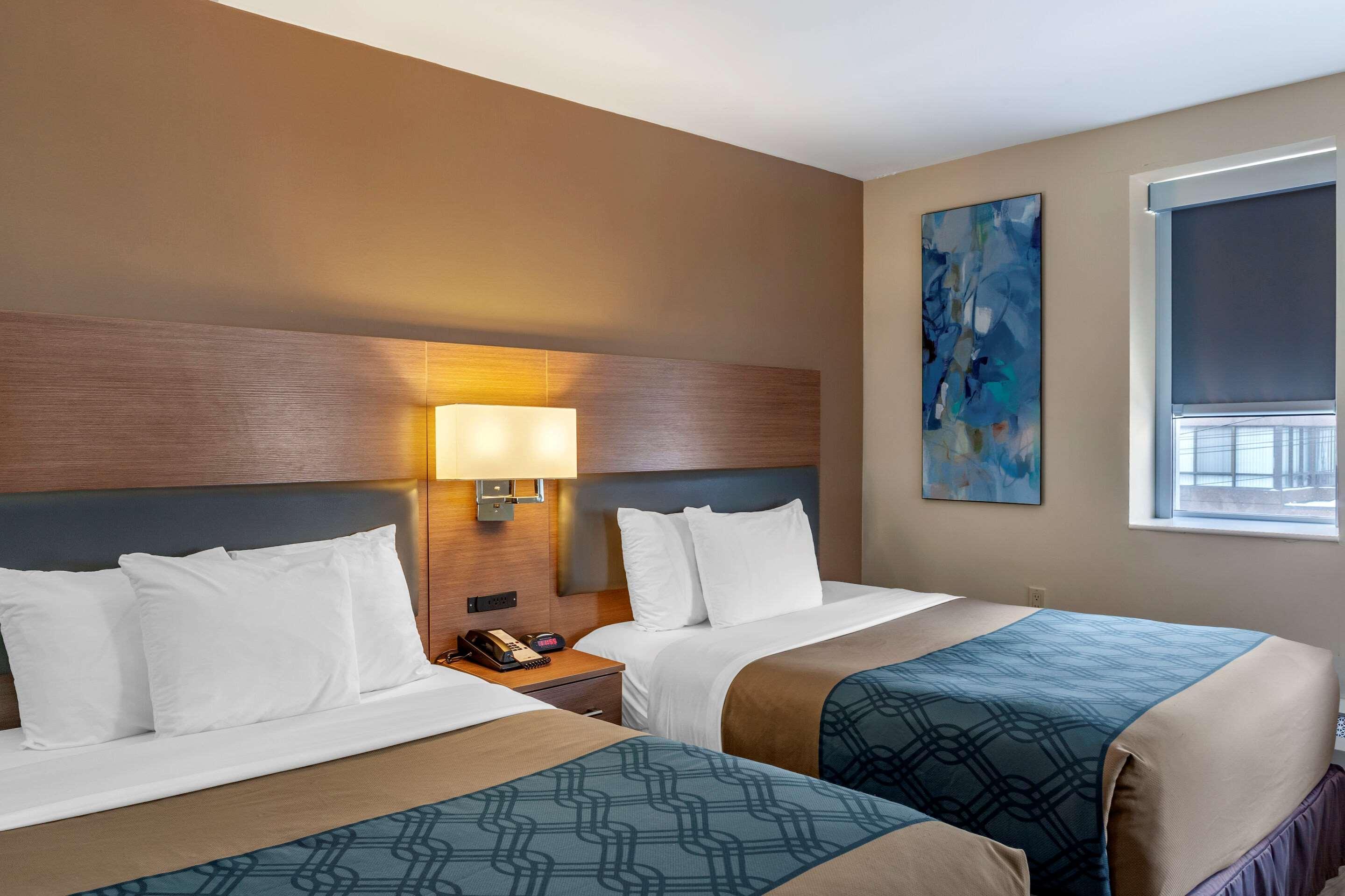 Econo Lodge Inn & Suites Downtown Toronto Exterior foto
